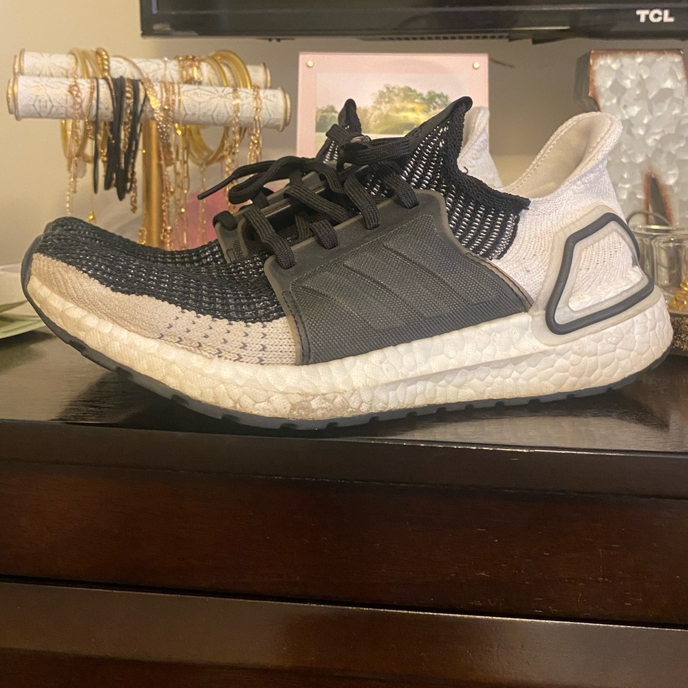 womens oreo adidas ultraboost